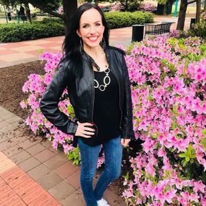 Meet your Posher, Anna